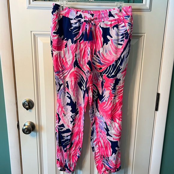 Lilly Pulitzer pants - Picture 2 of 5